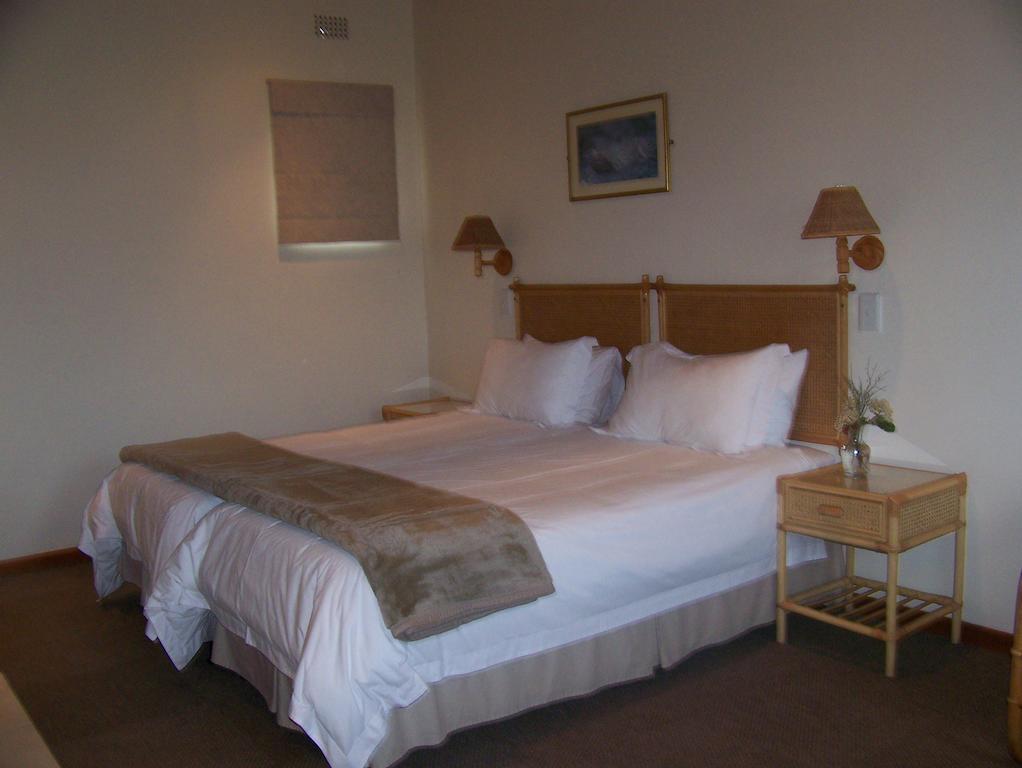 Pine Lodge Resort George Kamer foto